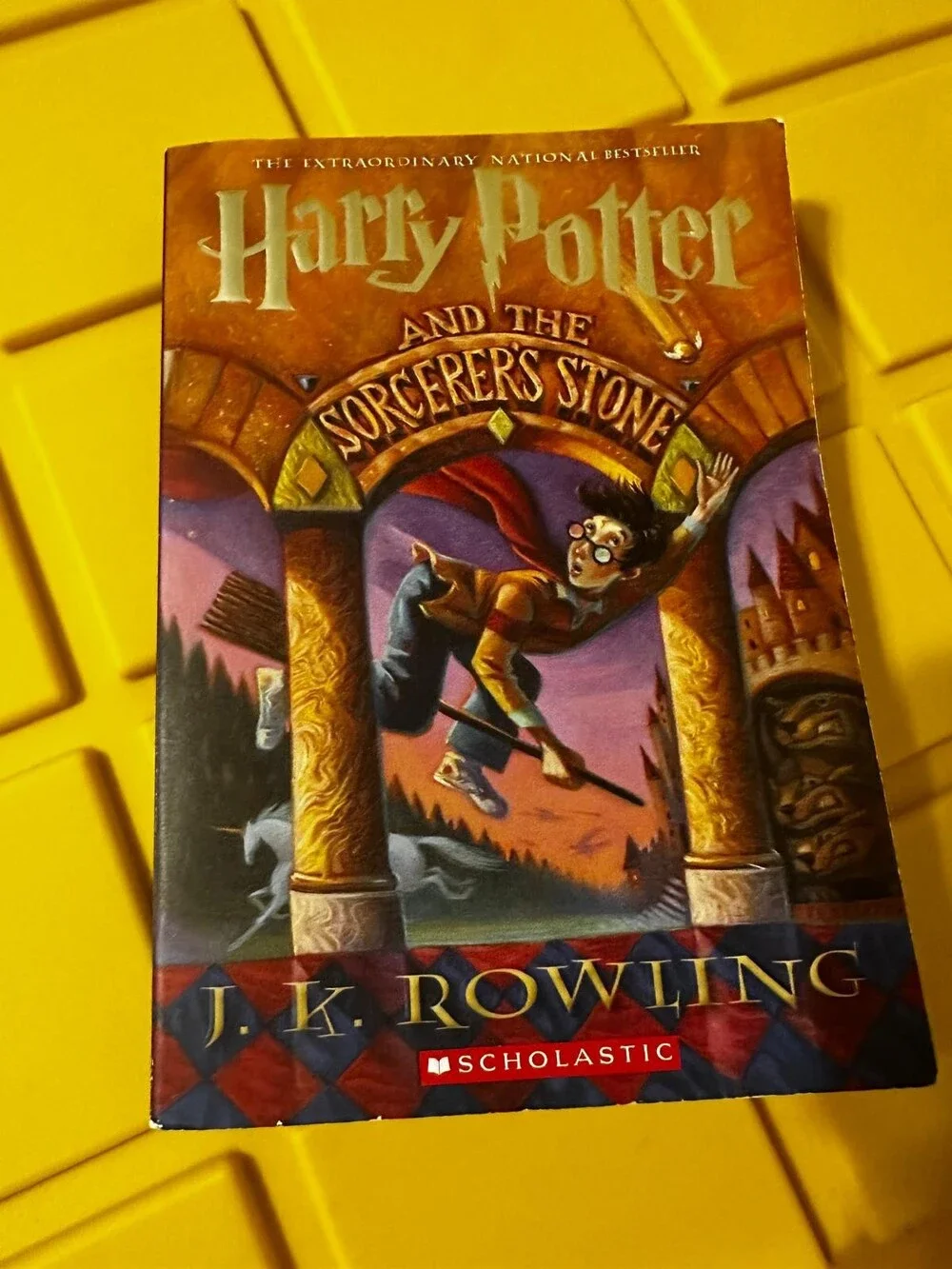 Harry Potter and the Sorcerer's Stone - Paperback By Rowling, J.K.